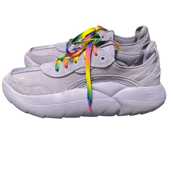UGG Shoes Sneakers Purple LA Cloud Size 9 Rainbow Laces - Picture 1 of 10